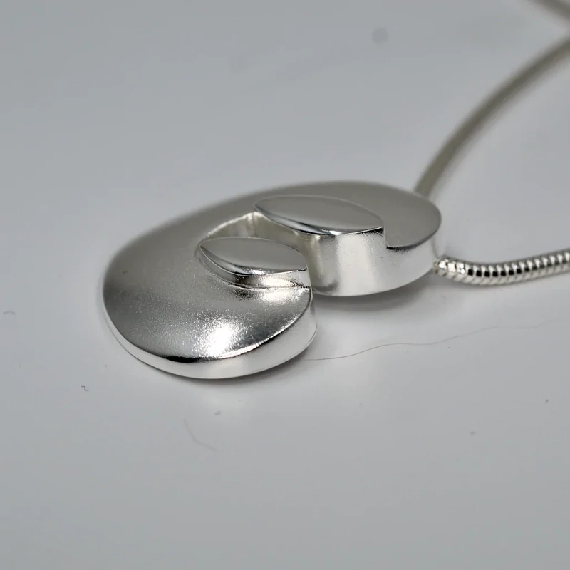 Sassi Design, Syli riipus