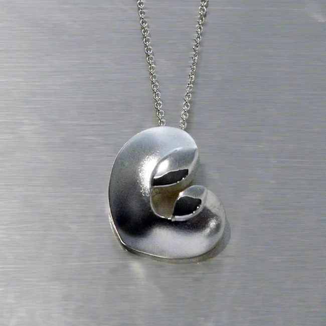 Sassi Design, Syli riipus