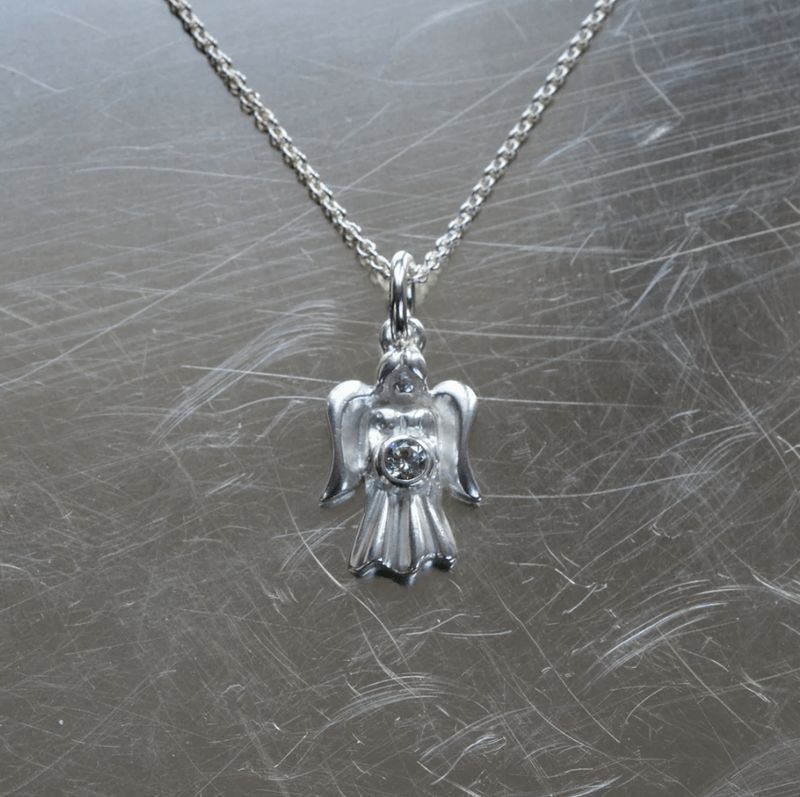 Sassi Design, Valontuoja riipus