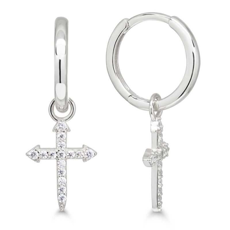 Hopeakorvarenkaat ristillä