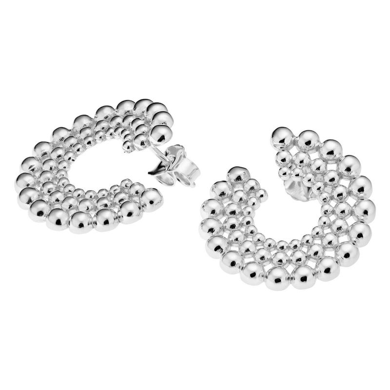 Lumoava Aika korvakorut