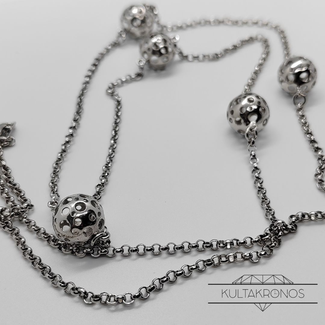 Liisa Vitali, Leppäkerttu -kaulakoru