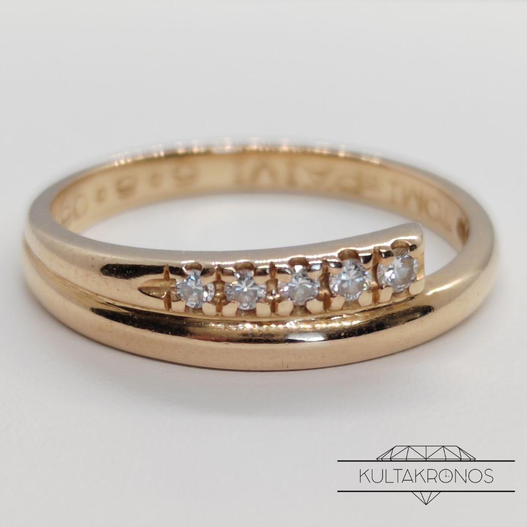 Kultainen timanttisormus - 2001 Kultainen timanttisormus - 2001