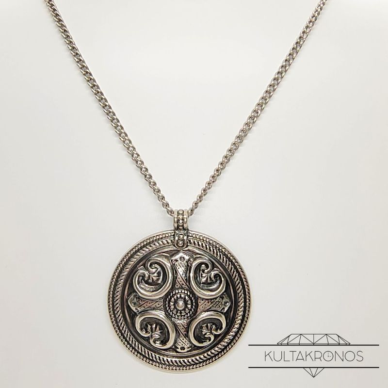 Kalevala Koru, Räisälän riipus