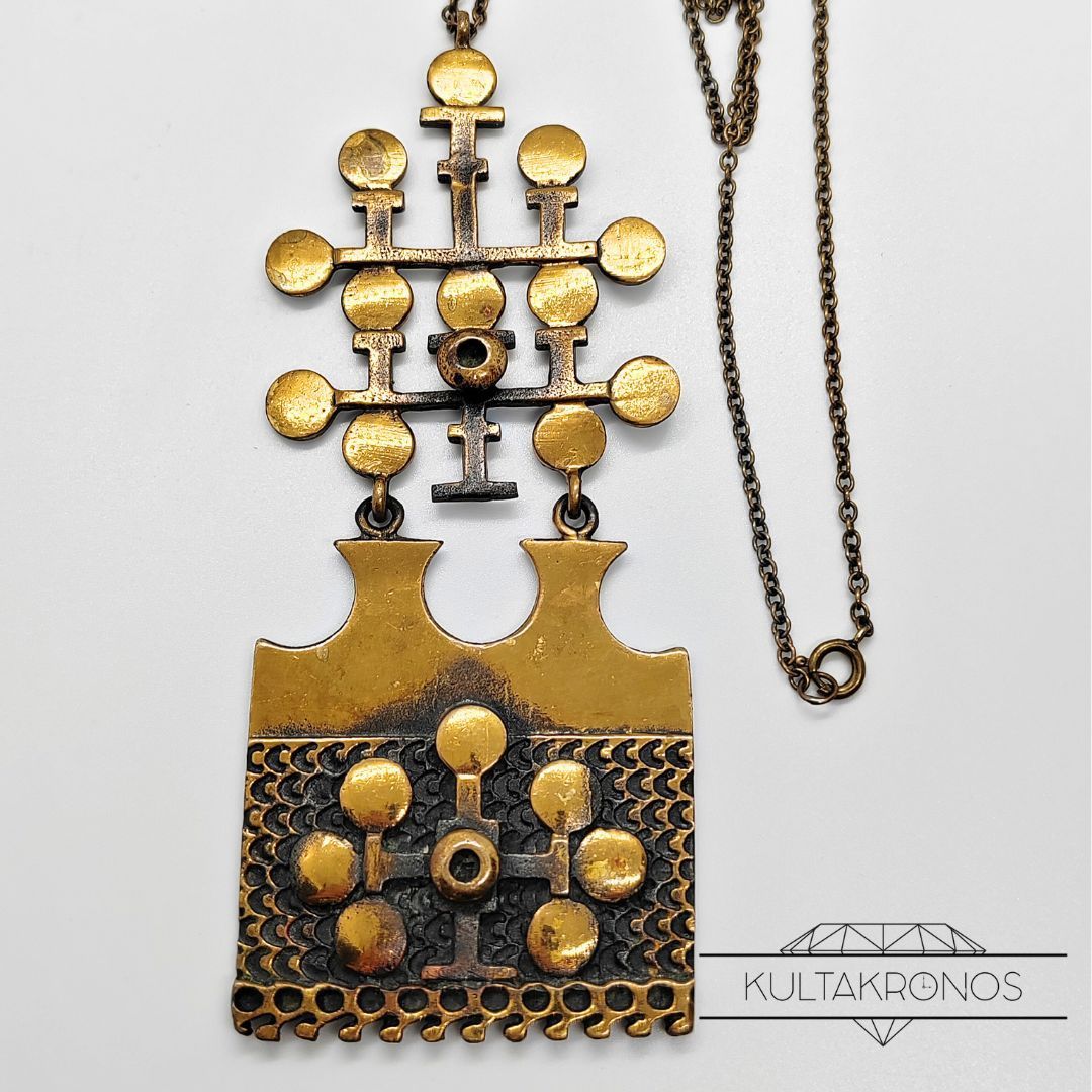 Pentti Sarpaneva, Lehti pronssiriipus Pentti Sarpaneva, Lehti pronssiriipus