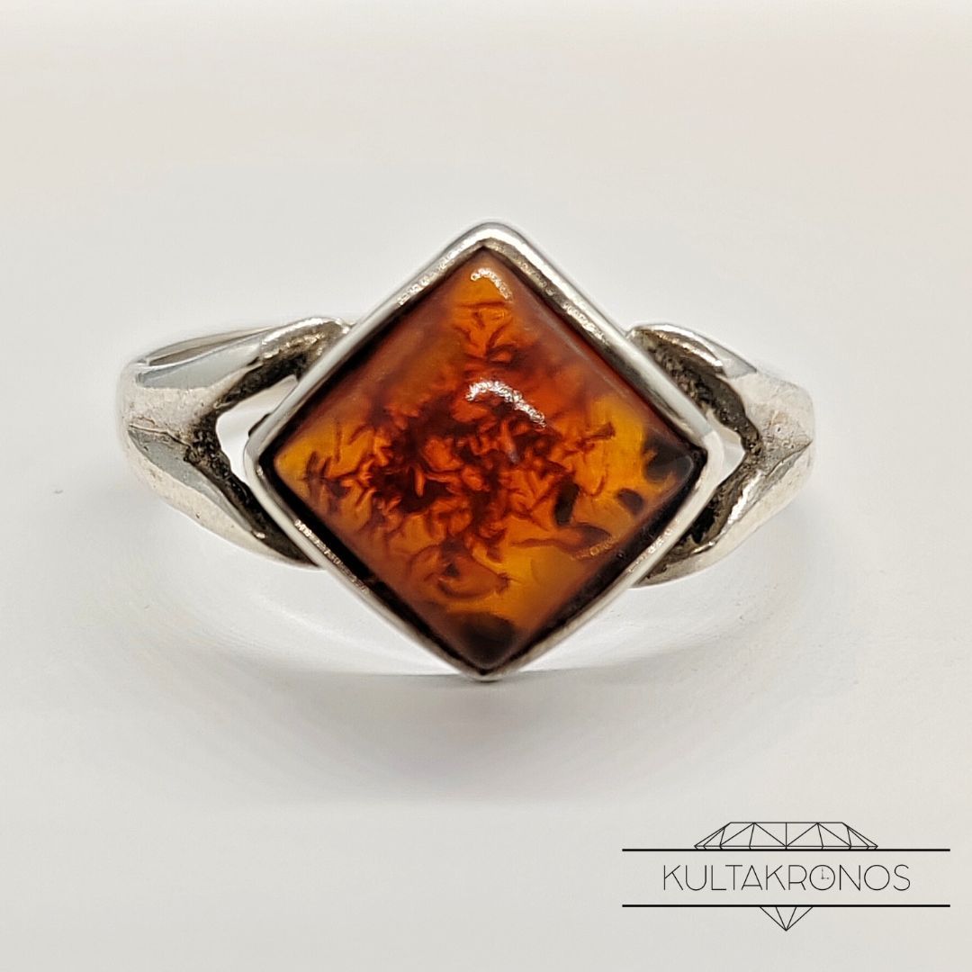 Meripihkasormus Meripihkasormus