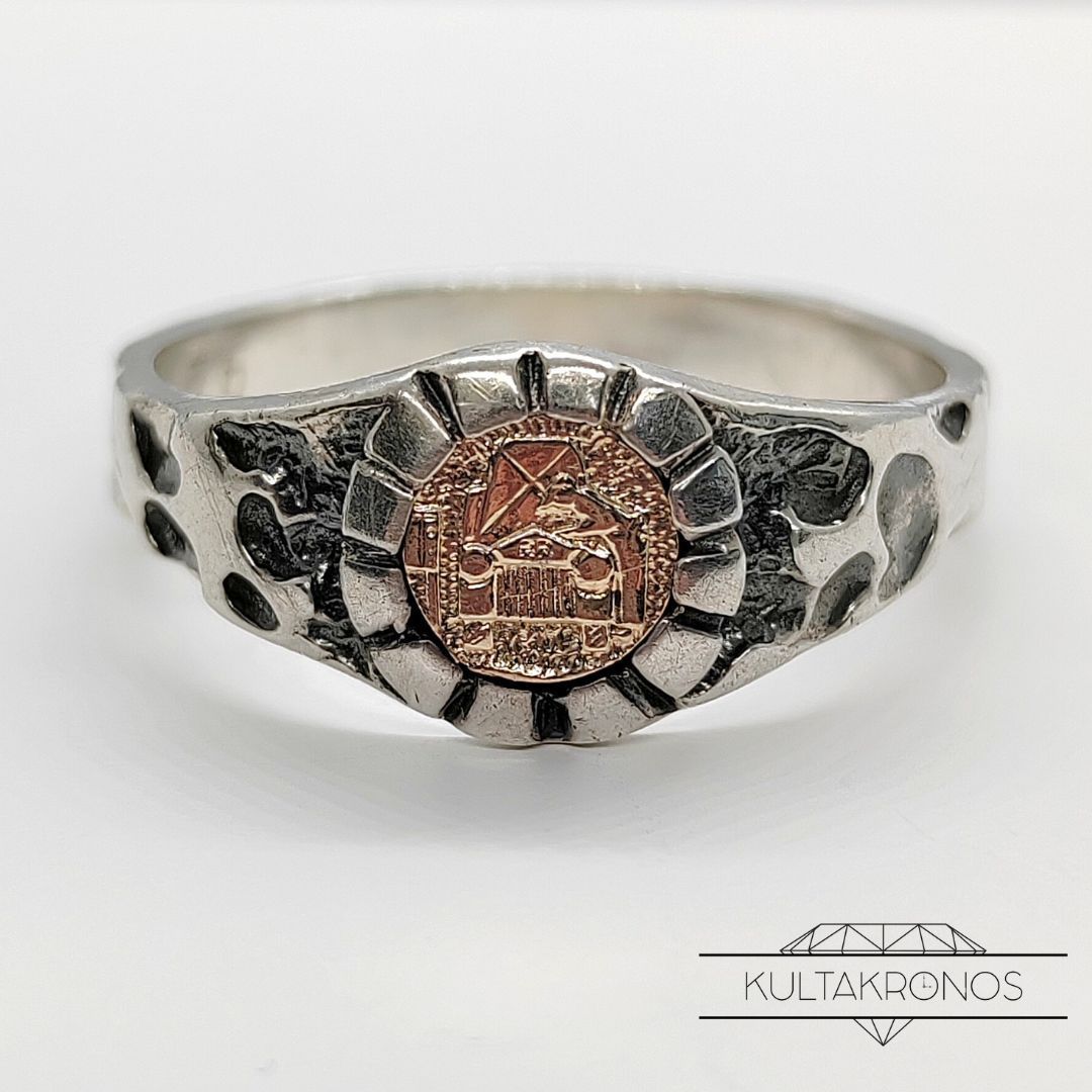 Hopeinen sormus - 1976 Hopeinen sormus - 1976