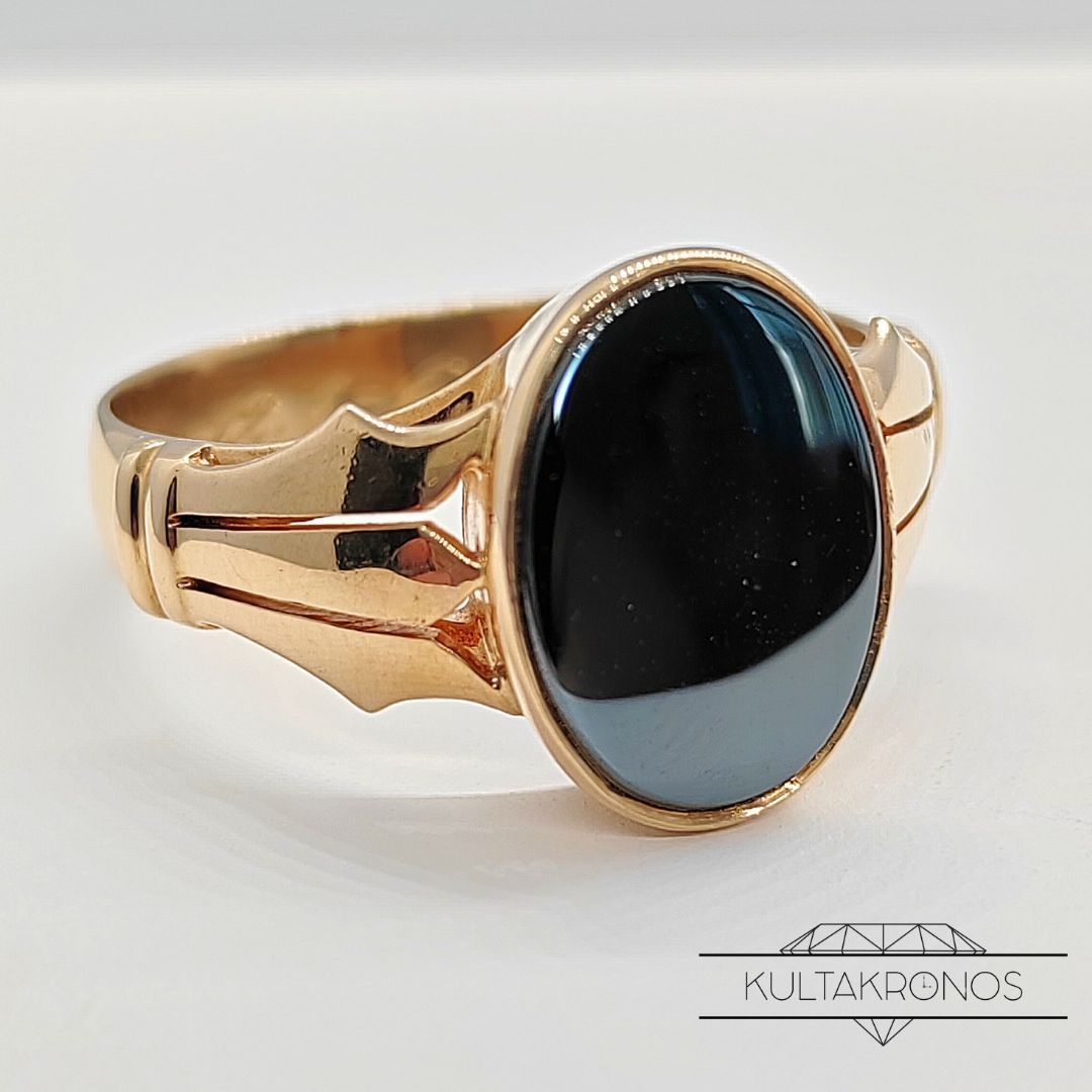 Kultainen onyx sormus - 1959 Kultainen onyx sormus - 1959