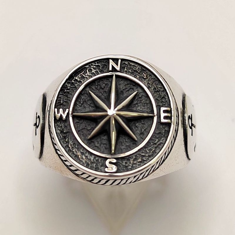 Catwalk Jewellery Kompassi-sormus