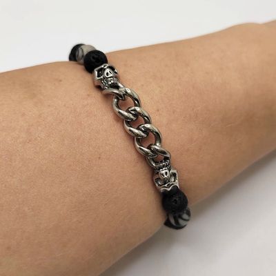 Catwalk Jewellery teräsrannekoru pääkallokoristeilla