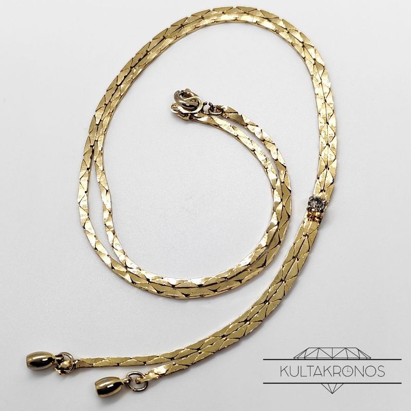 Kullanvärinen kaulakoru