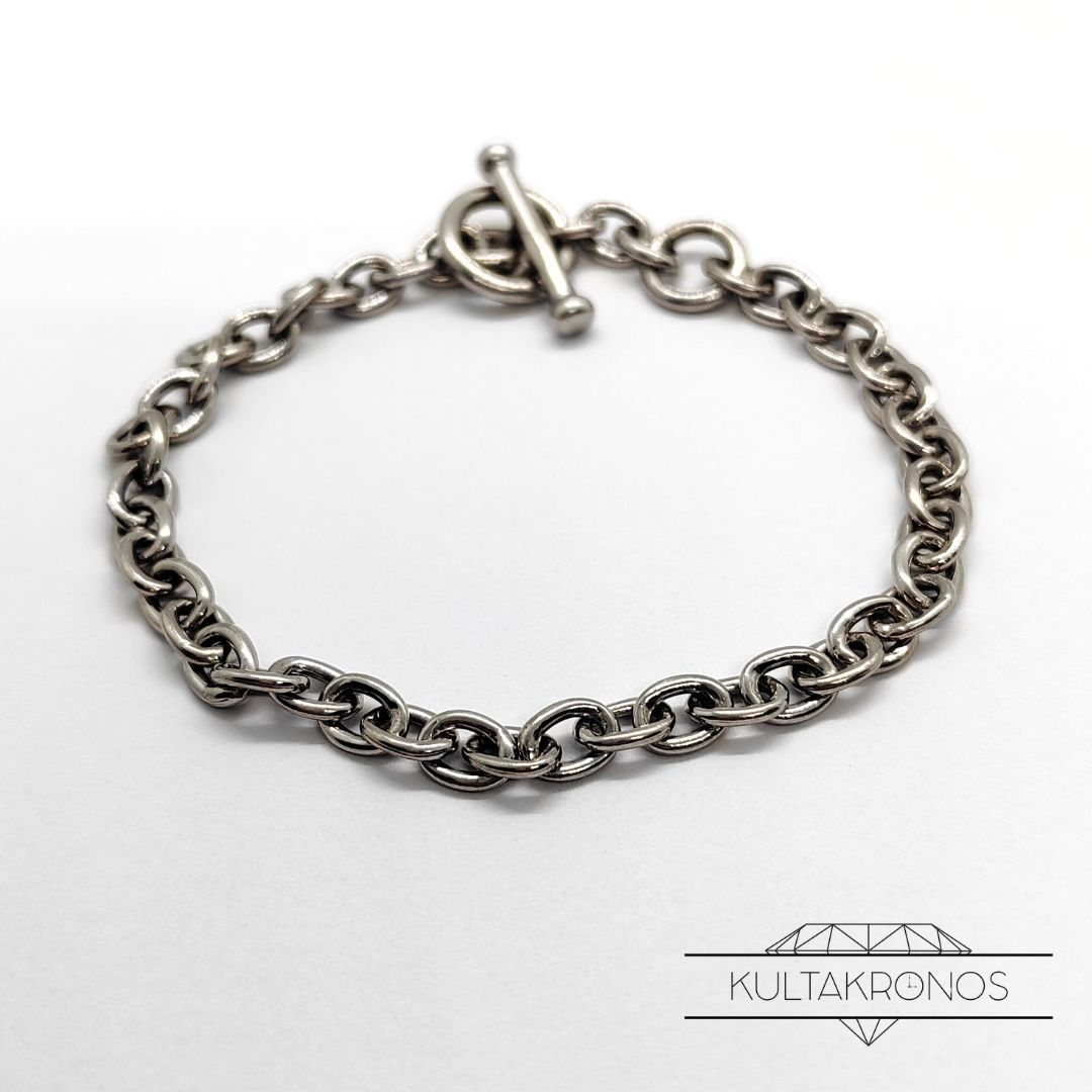 Hopeinen rannekoru Hopeinen rannekoru