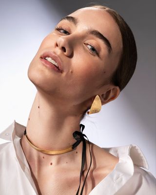 Kultaiset korvakorut