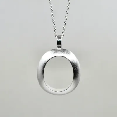 Sassi Design, Looppi riipus