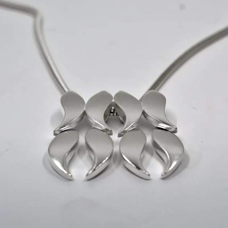 Sassi Design, Syksy riipus