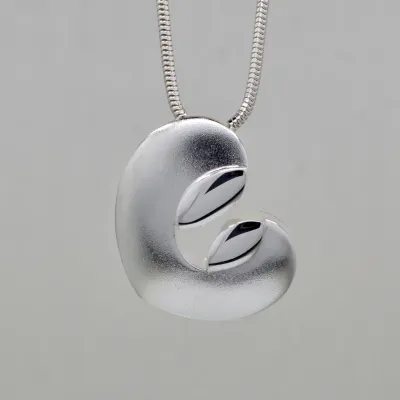 Sassi Design, Syli riipus