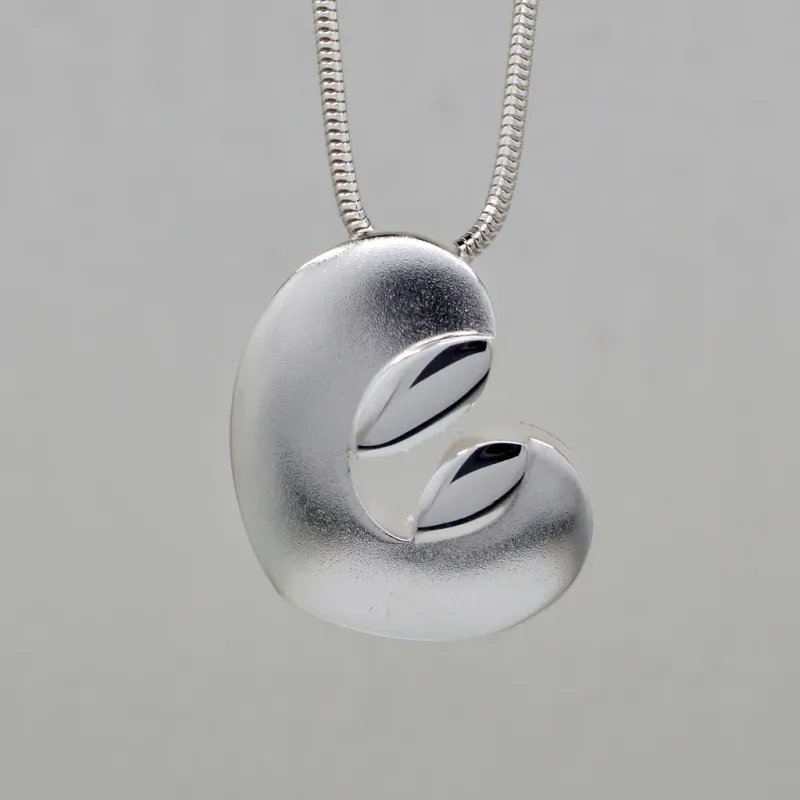 Sassi Design, Syli riipus