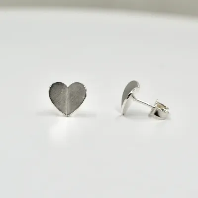 Sassi Design, Heijastuksia korvakorut