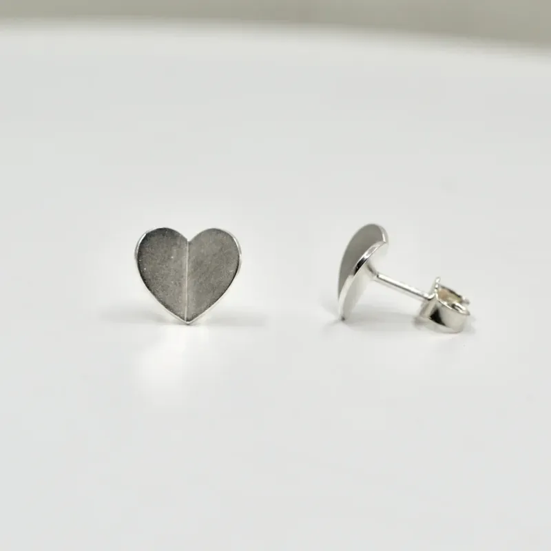 Sassi Design, Heijastuksia korvakorut