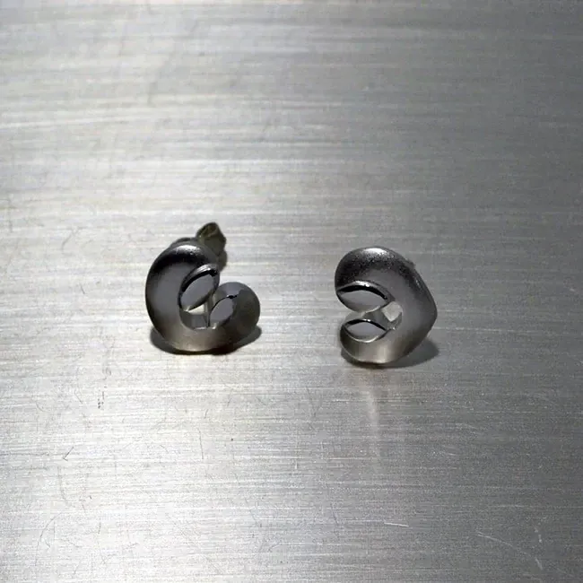 Sassi Design, Syli korvakorut