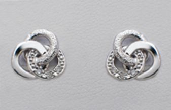 C.Granit timanttikorvakorut