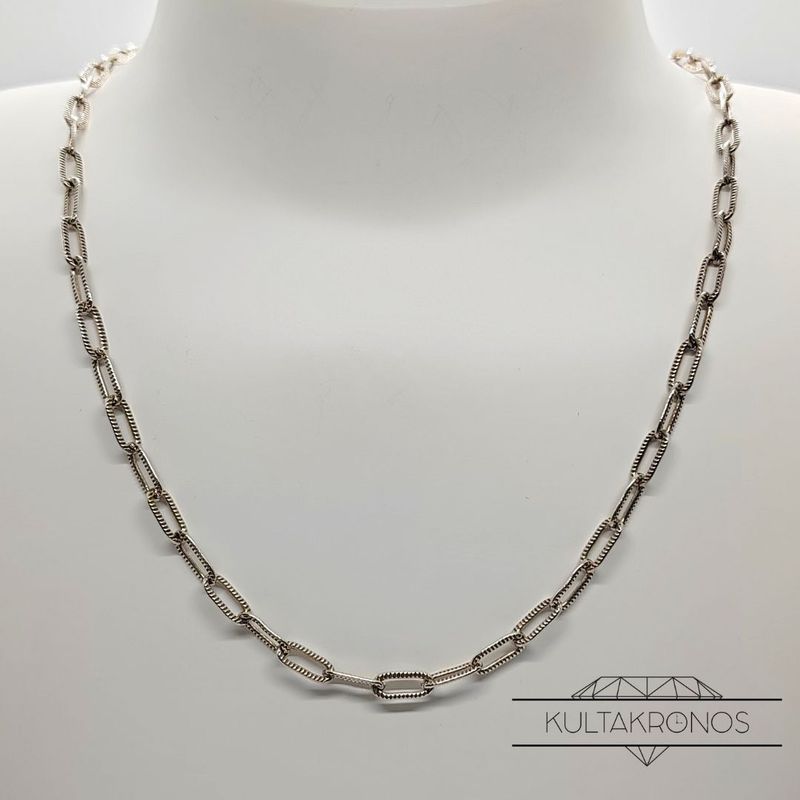 Hopeinen kaulaketju - 1970