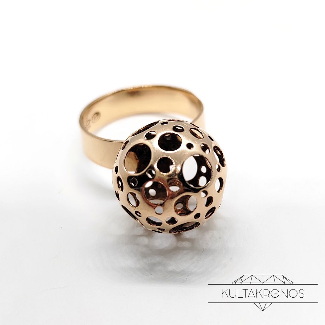 Liisa Vitali, Leppäkerttu sormus - 1970