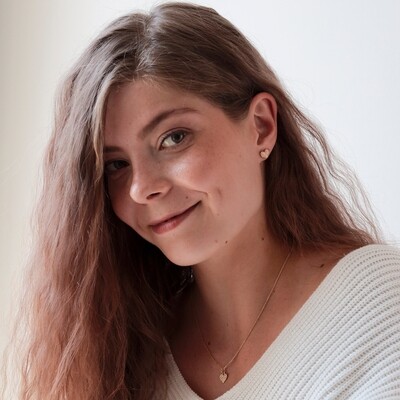 Lumoava Linnunrata korvakorut keltakulta