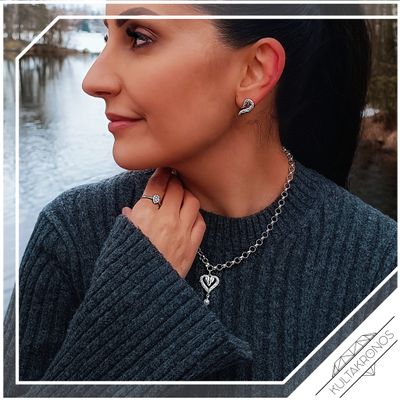 Lumoava Joutsenet korvakorut
