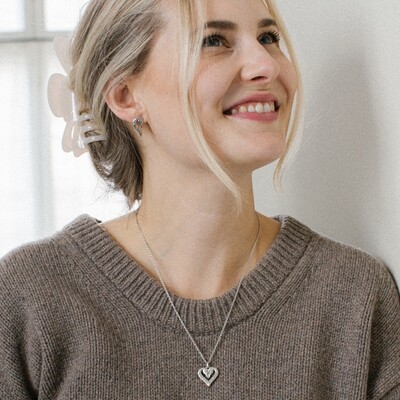 Lumoava Joutsenet korvakorut keltakullattu