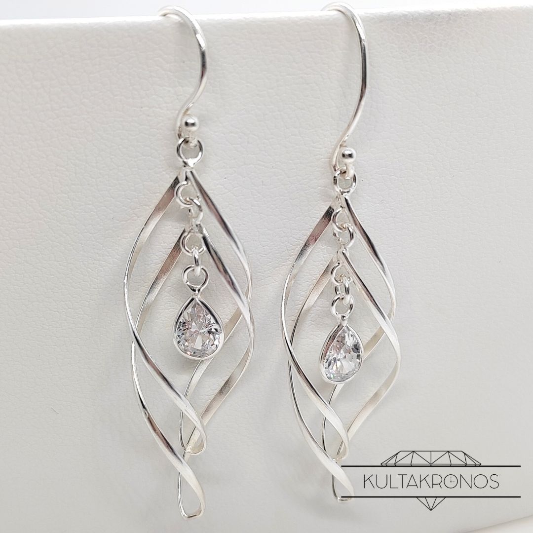 Hopeajaloste, Magic Silver -korvakorut