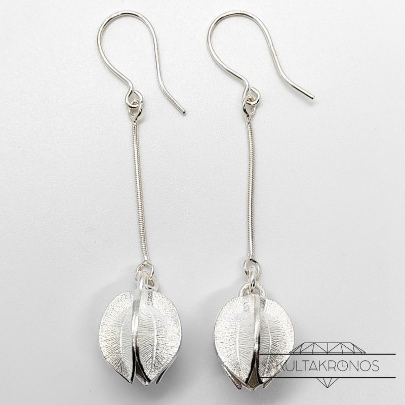 Kalevala Koru, Lumikukka ketjukorvakorut