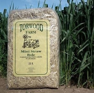 Farm Mini Straw Bale 22L