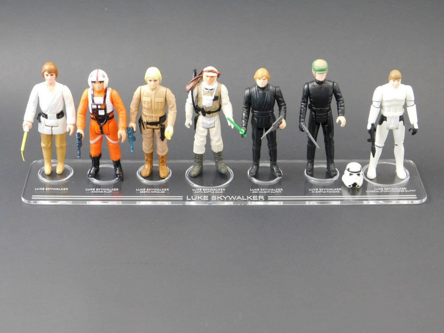 Luke Skywalker Synergy Stand - Vintage Star Wars