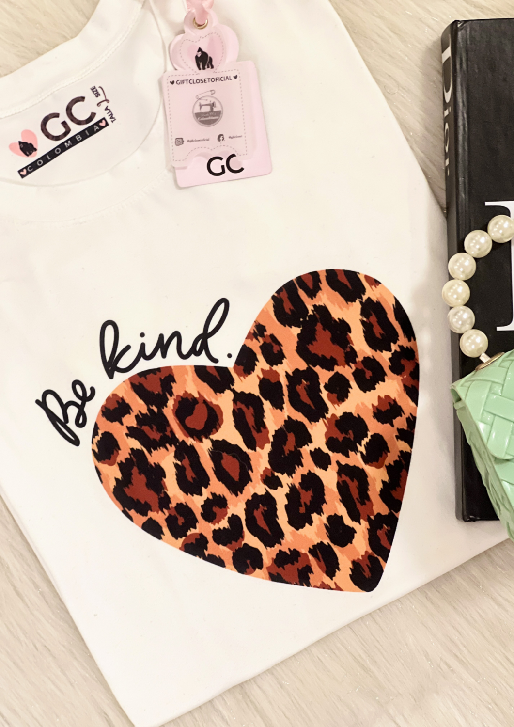 CORAZÓN BE KIND