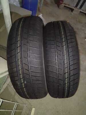 Neue Winterpneus 235/65 R17 108V XL