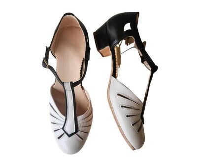 M-0523 - Black / White, Leather Sole