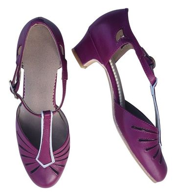 M-0523 - Dark Pink / White Leather, Leather Sole, 4cm heel. Heel and Colour options available. M-0523 - Dark Pink / White Leather, Leather Sole, 4cm heel. Heel and Colour options available.