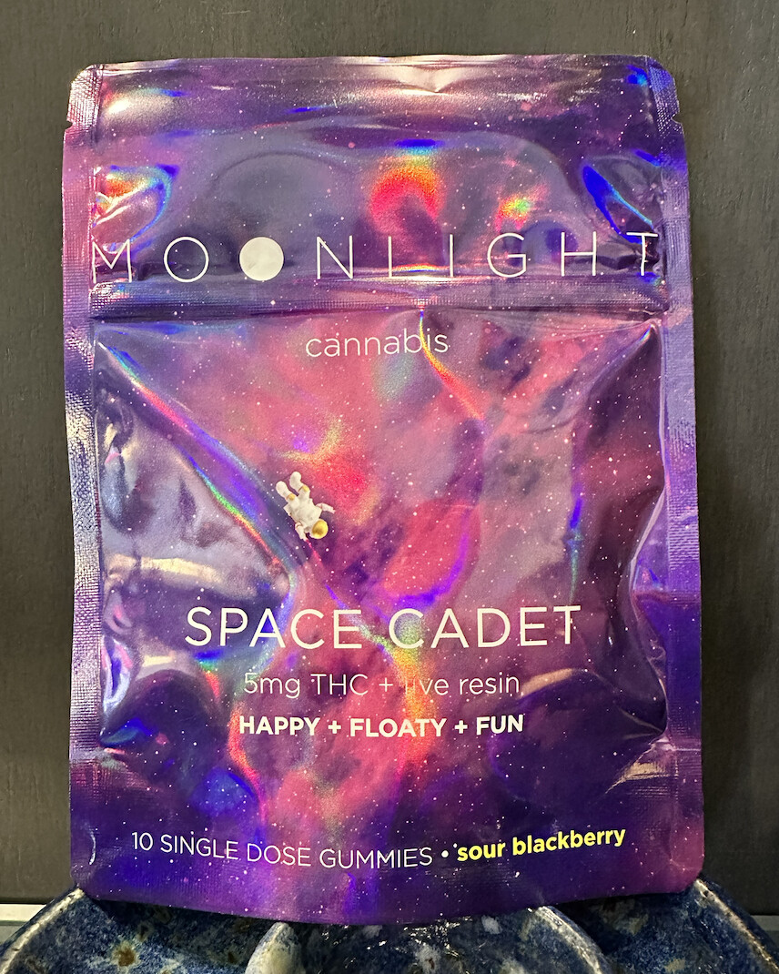 &quot;Space Cadet&quot; Sour Blackberry Gummies -  5mg THC + Live Resin