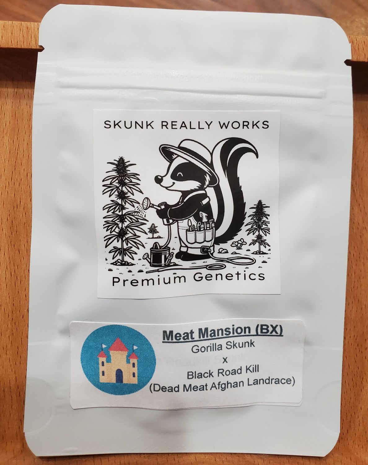 Meat Mansion (BX)-Skunk Really Works-12 Regular Seeds