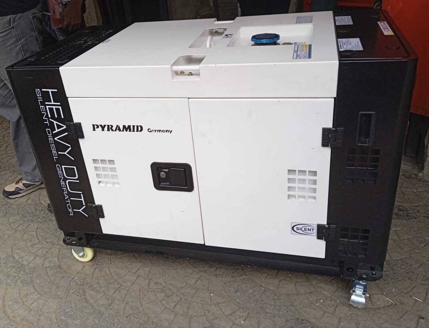 Pyramid Germany 23Kva 3 Phase Closed Silent Diesel Generator with ATS