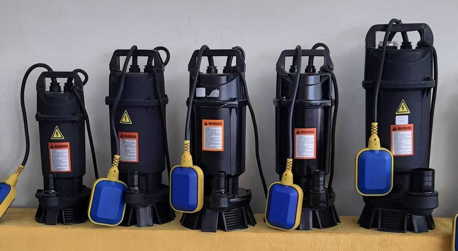 Astramilano Black in Colour QDX1.5-25-0.55 25 metres 0.75hp 1inch Submersible Pump