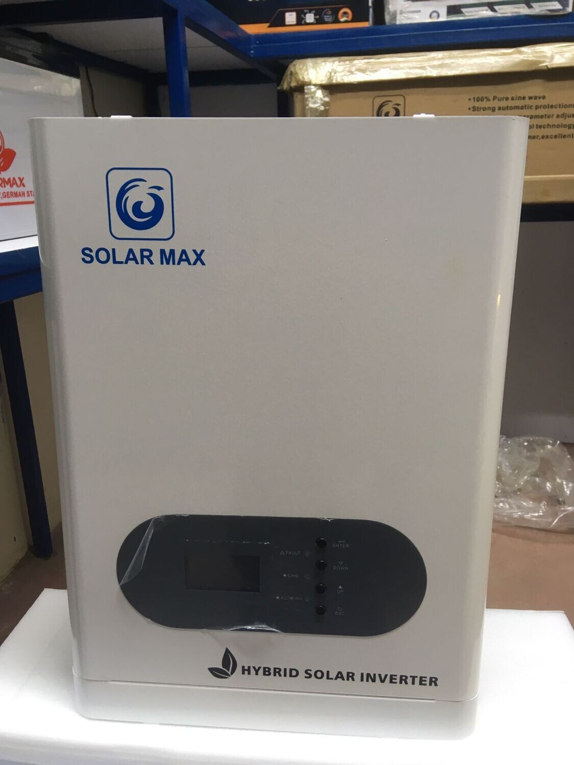 Solar Max 3.5 KVA Pure Sine Wave Hybrid Solar Inverter.