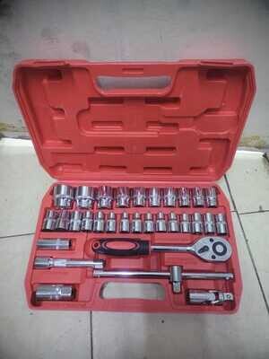 Professional 32 PCS Socket Set