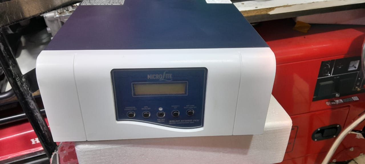 1.0Kw 1000w 12v Microlite UK Solar Hybrid Inverter PCU