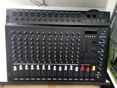 Max PMX1208DU 12 Channel Powered Mixer