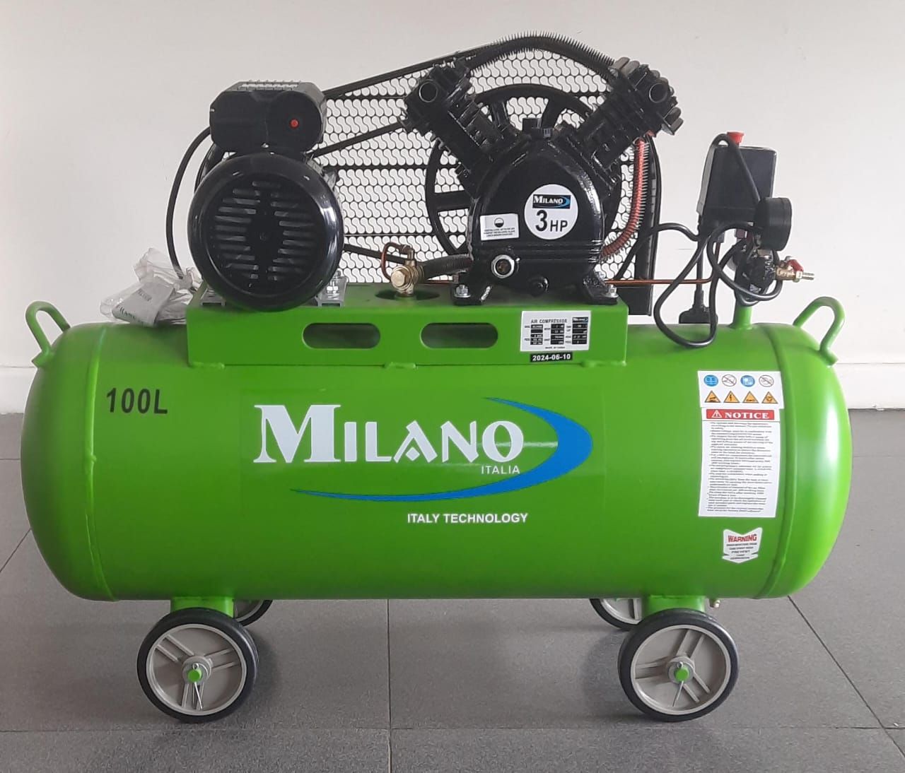 Milano italia compressor ELECTRIC BELT DRIVEN 3hp Double Piston 100 Litres