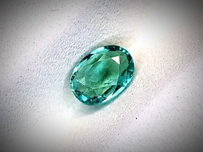 Emeraude naturelle de Zambie 0.54 CT
