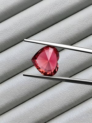 Tourmaline Naturelle « Brownish Pink » – 6,18 cts - Certifiée