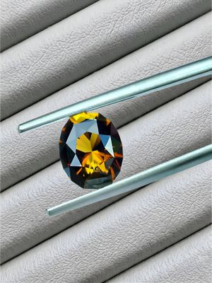 Tourmaline du Congo "Miel de Savane - 2.21 Cts - précision Cut - certifié FGA Gem-A